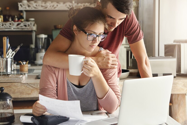 Money Talks: Financial Tips for Newlyweds Who Want to Get It Right